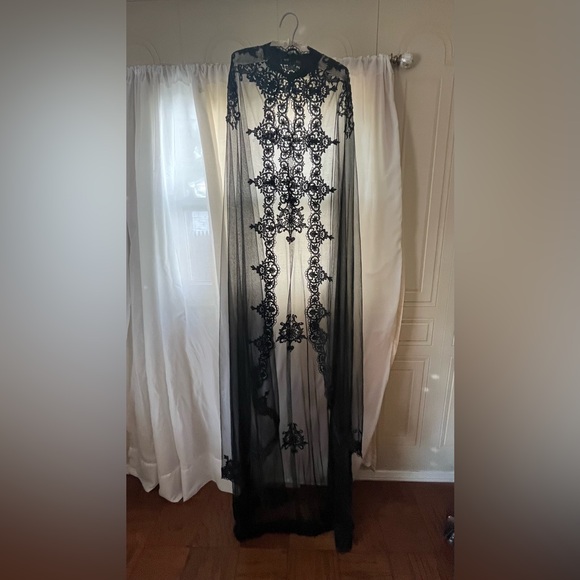 Evening /Wedding Dress with Vail, black - Picture 7 of 12